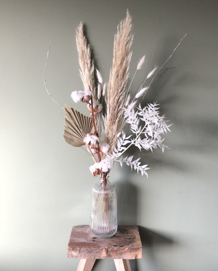 Dry Christmas vase