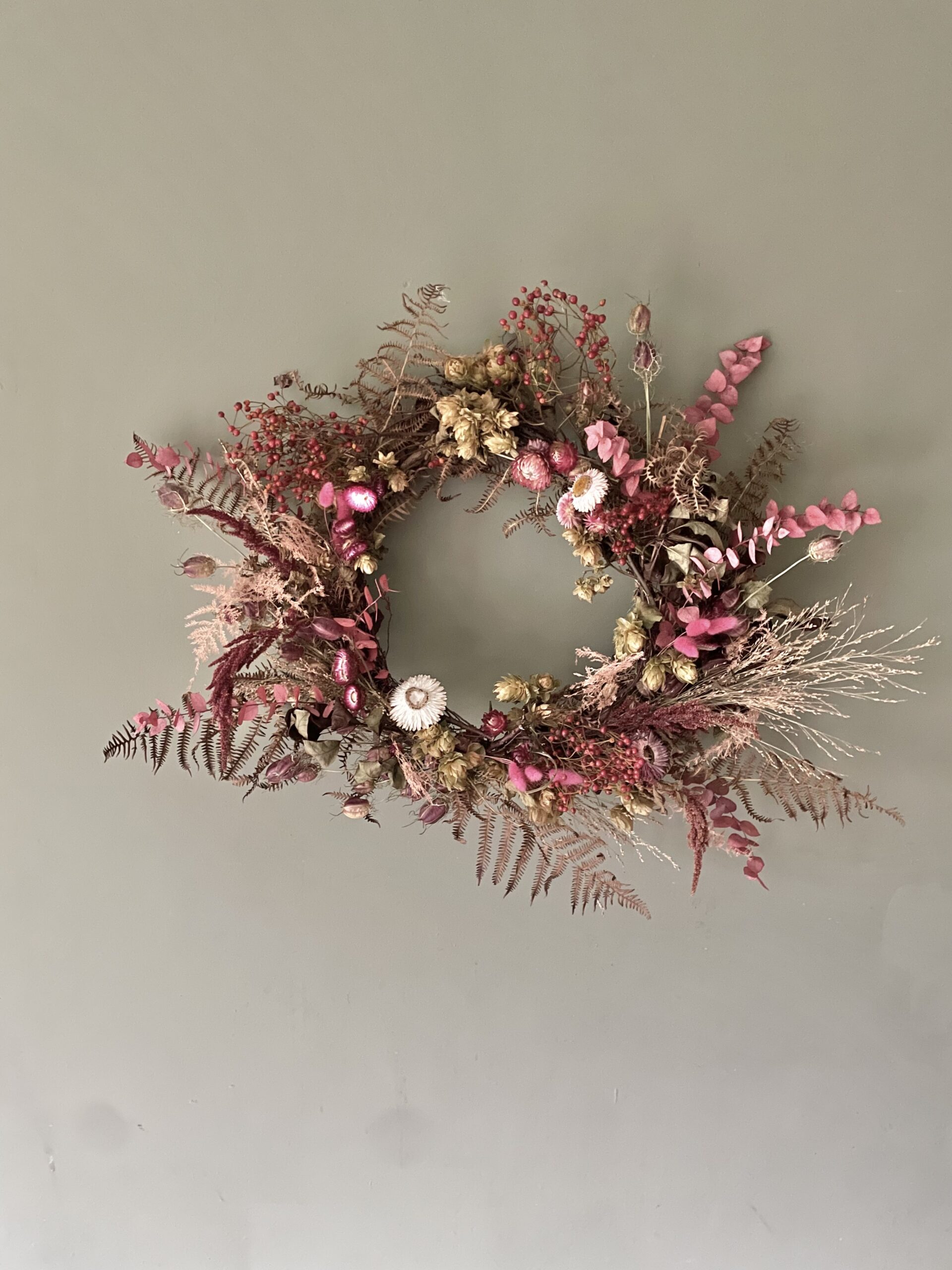 Spring dried wreath